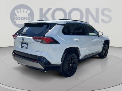 2022 Toyota RAV4 Hybrid SE