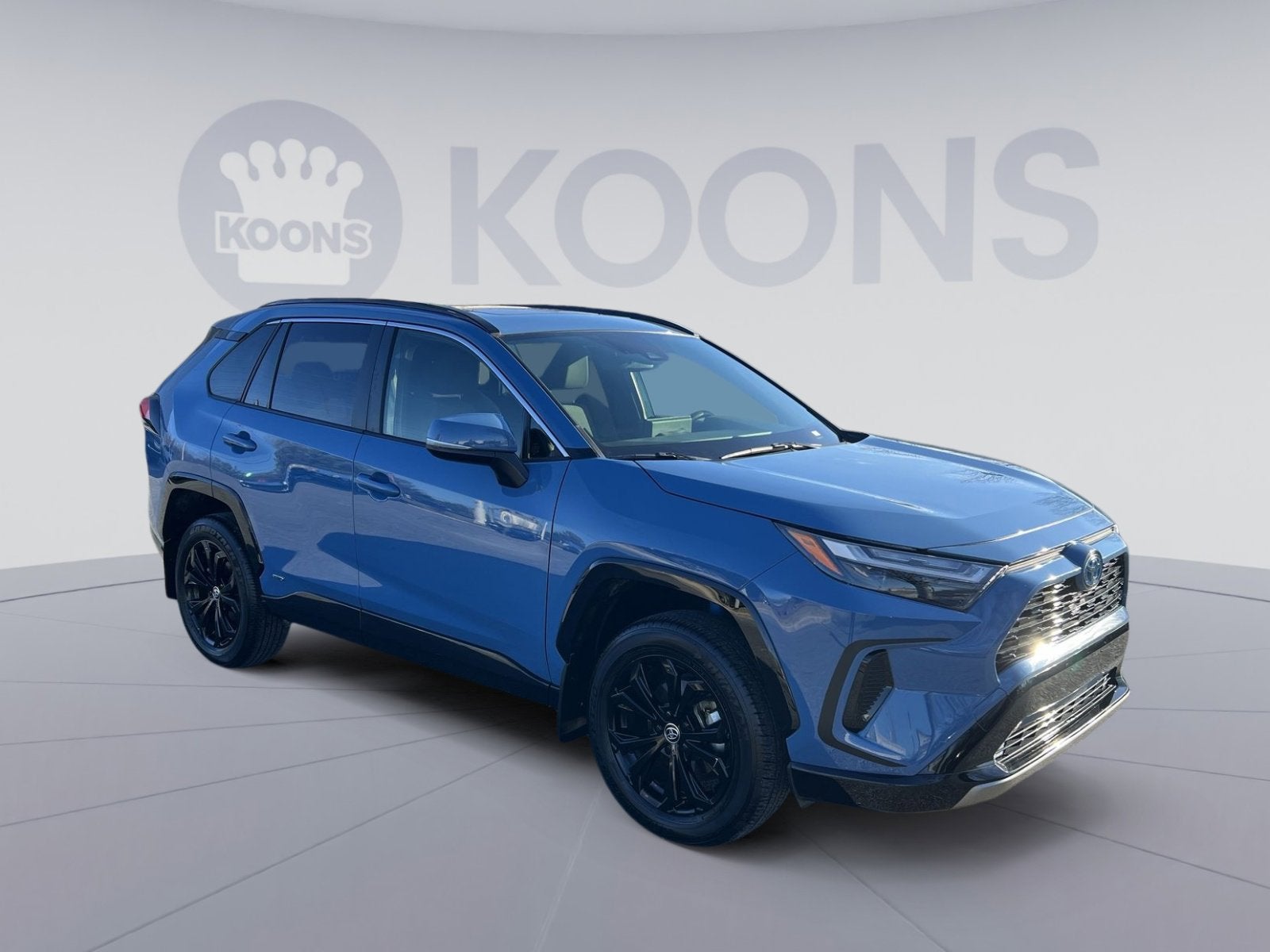2022 Toyota RAV4 Hybrid SE