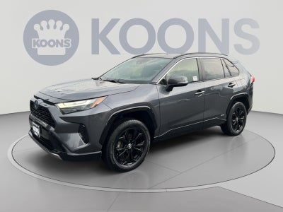 2022 Toyota RAV4 Hybrid SE