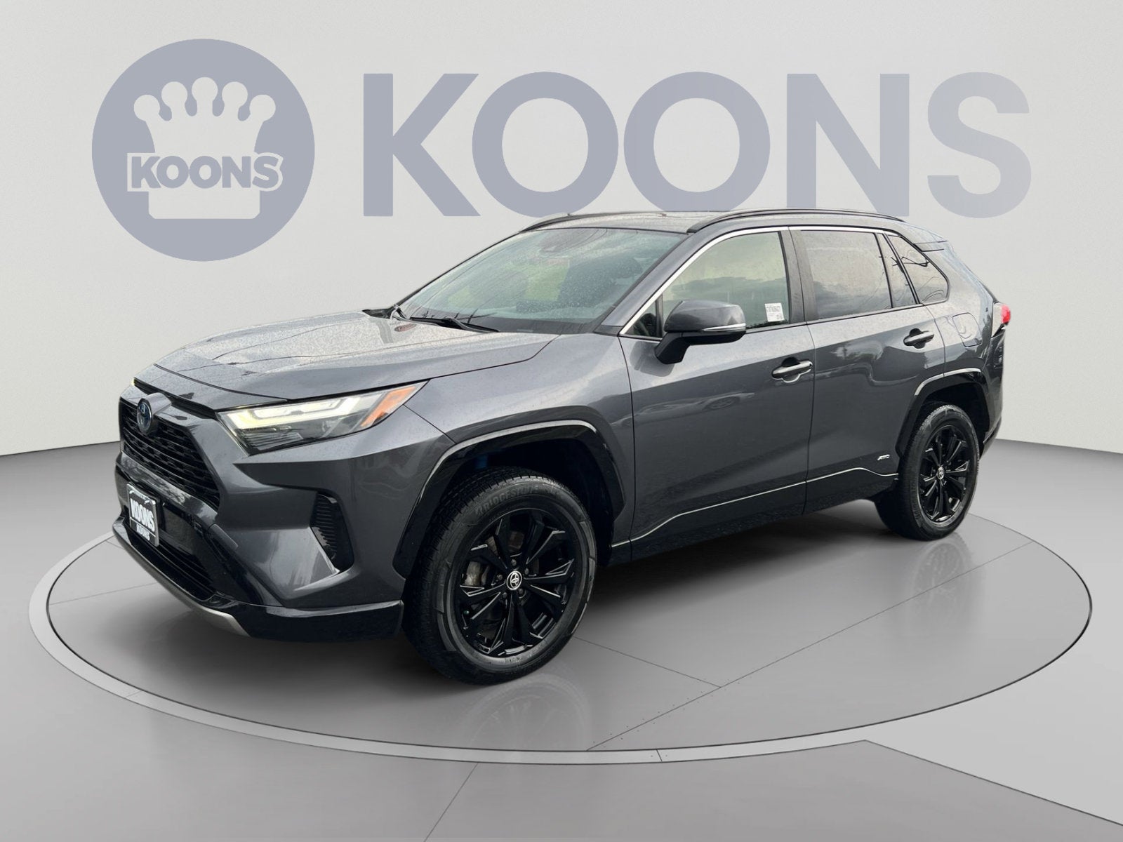 2022 Toyota RAV4 Hybrid SE