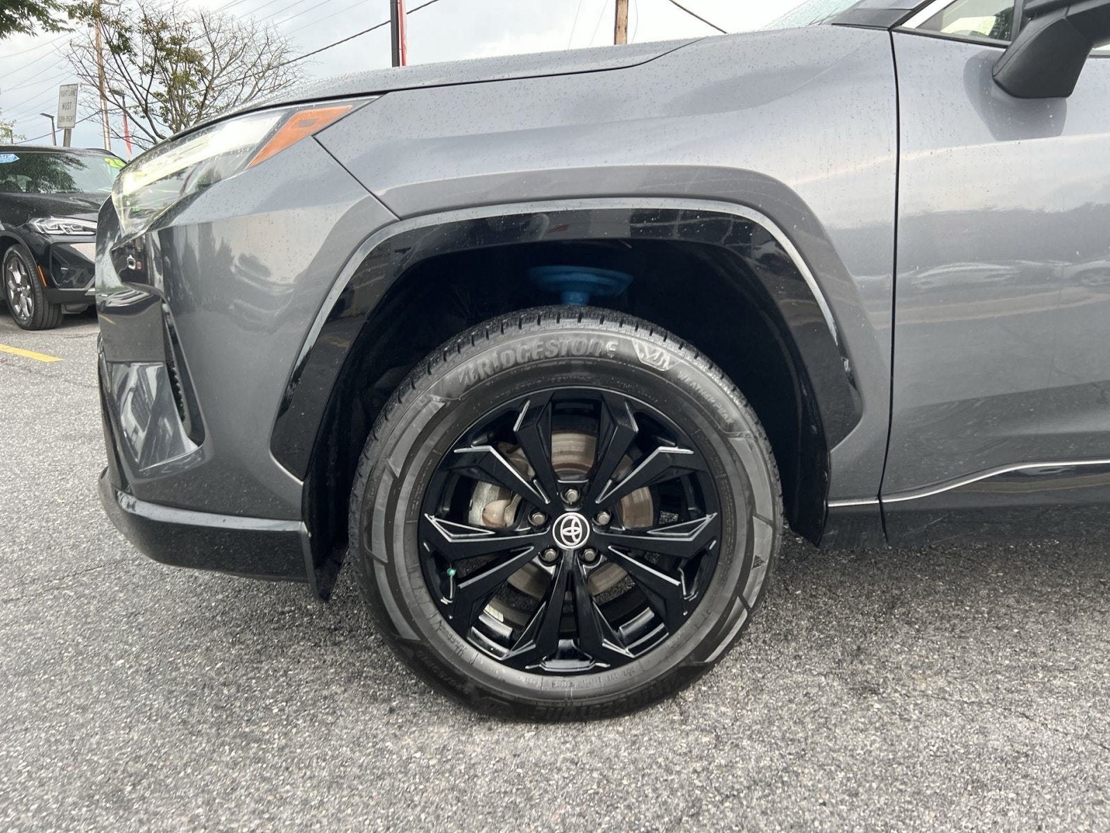 2022 Toyota RAV4 Hybrid SE
