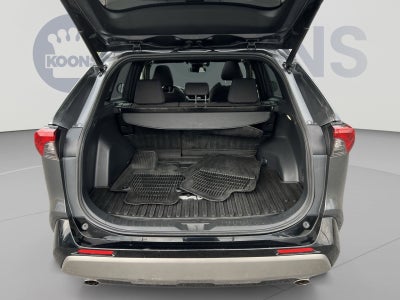 2022 Toyota RAV4 Hybrid SE