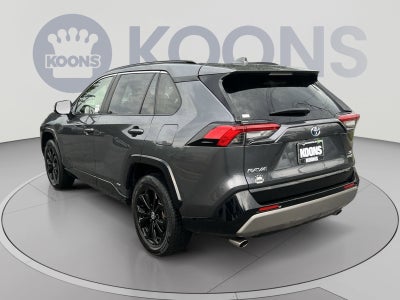 2022 Toyota RAV4 Hybrid SE