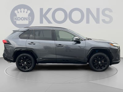 2022 Toyota RAV4 Hybrid SE