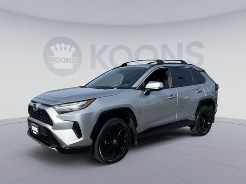 2022 Toyota RAV4 Hybrid SE