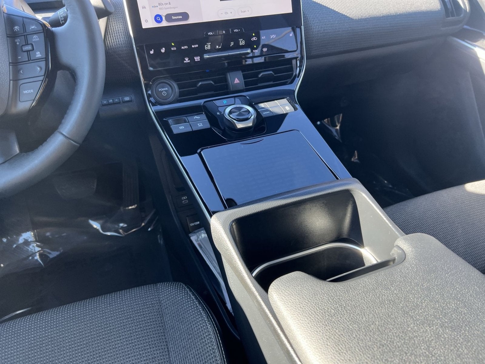 2024 Toyota bZ4X XLE