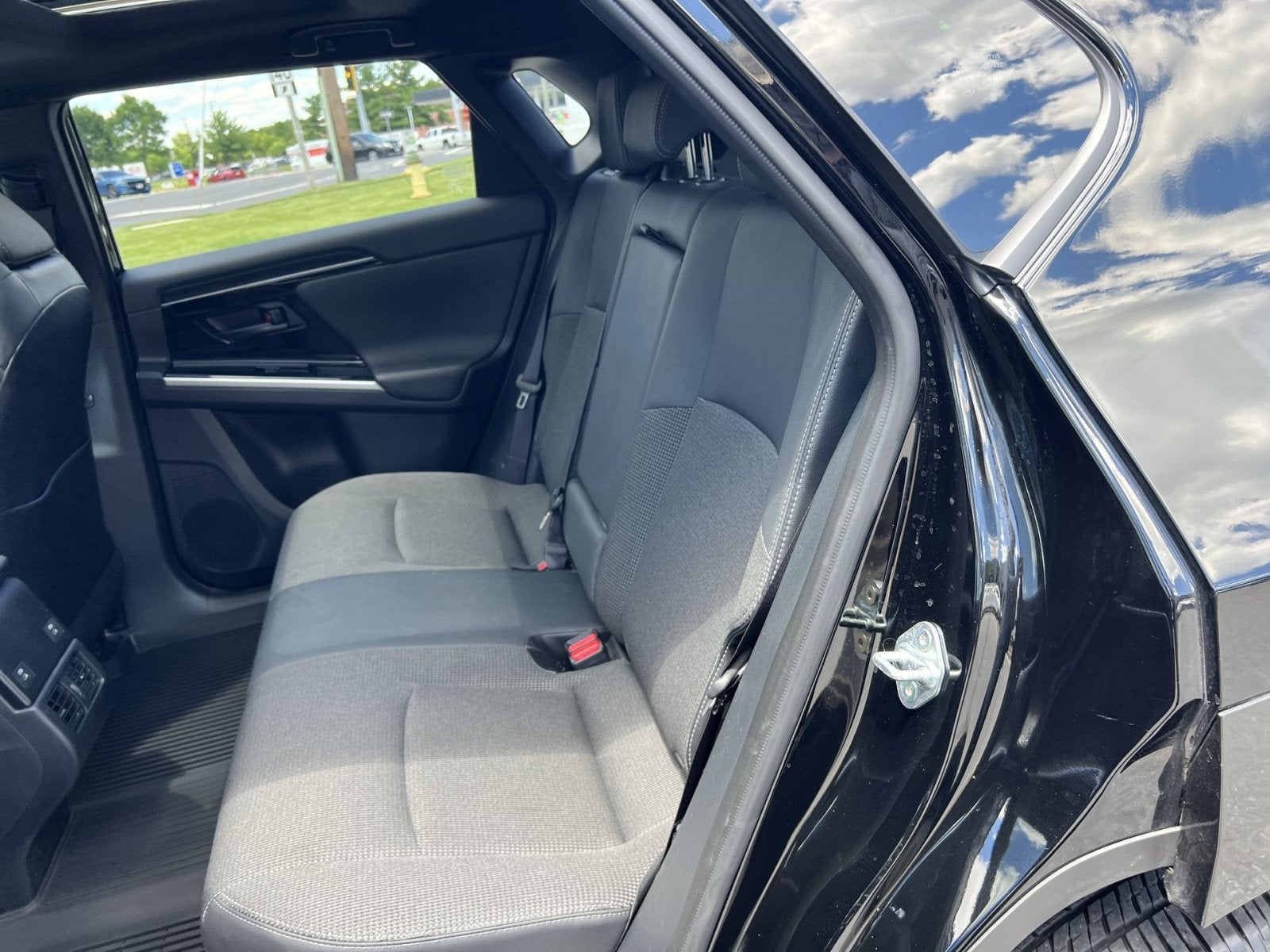 2024 Toyota bZ4X XLE