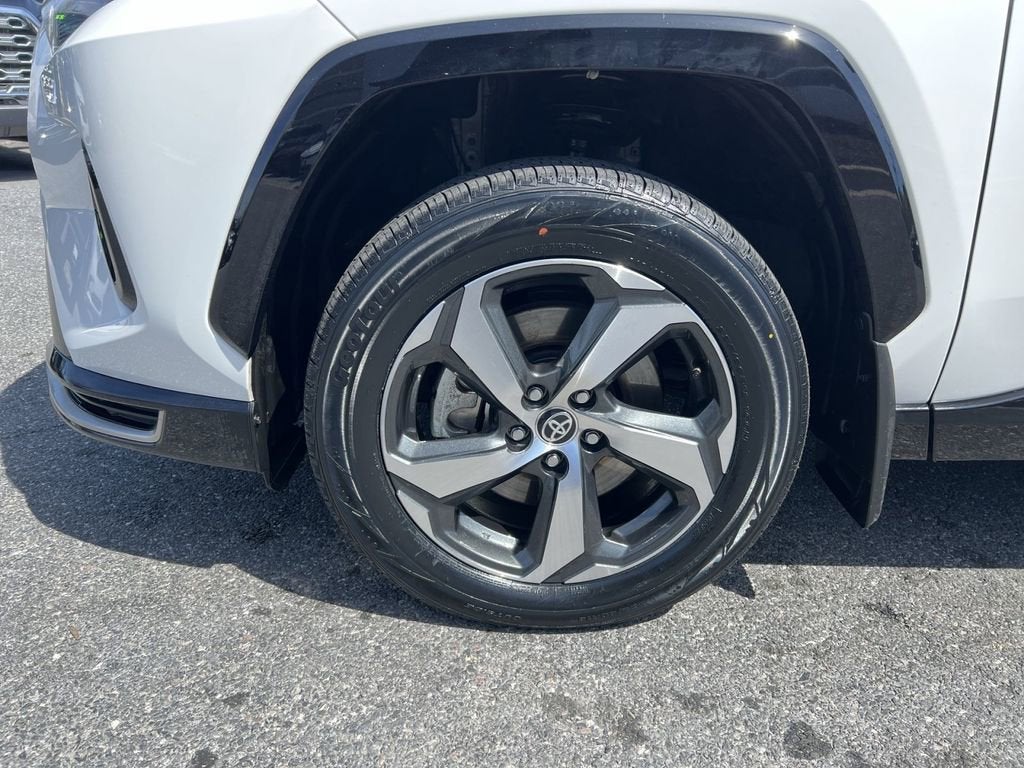 2023 Toyota RAV4 Prime SE