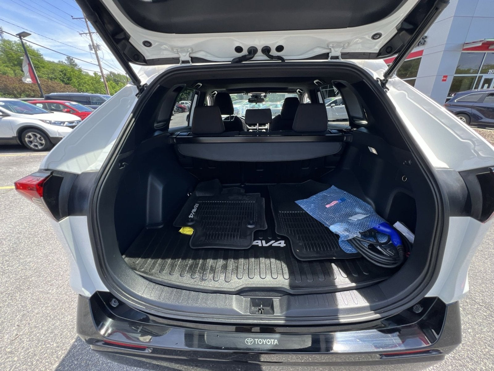 2023 Toyota RAV4 Prime SE
