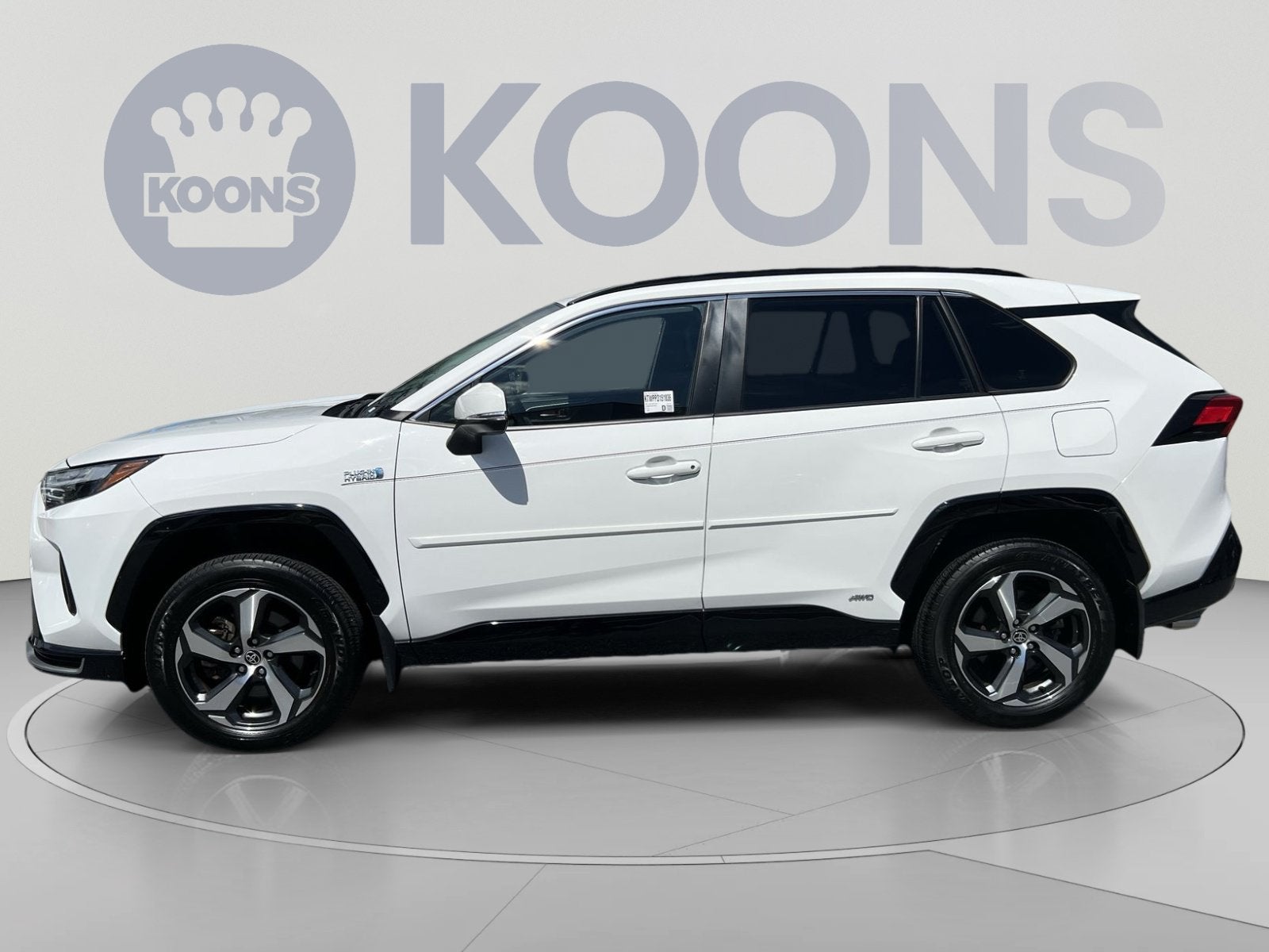 2023 Toyota RAV4 Prime SE