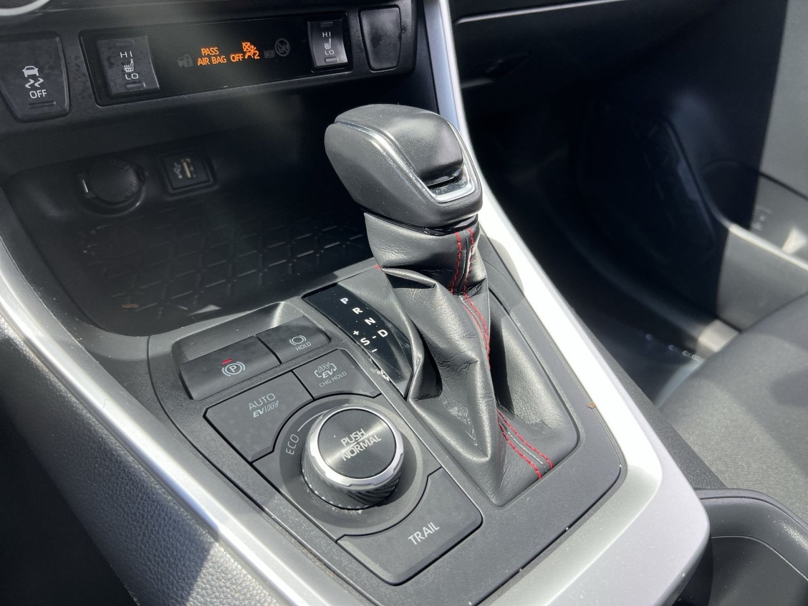 2023 Toyota RAV4 Prime SE