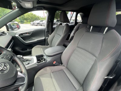 2024 Toyota RAV4 Prime SE
