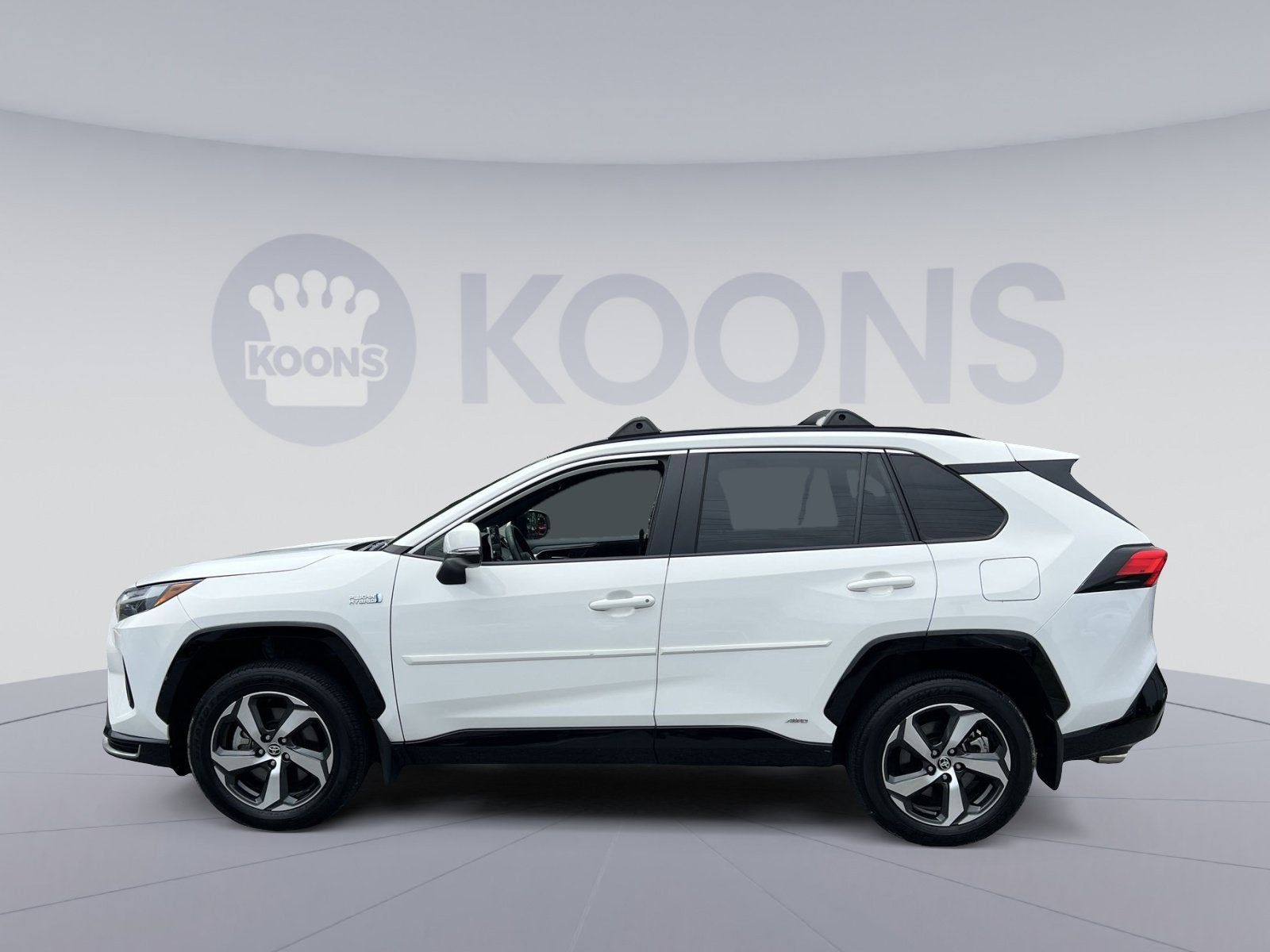 2024 Toyota RAV4 Prime SE