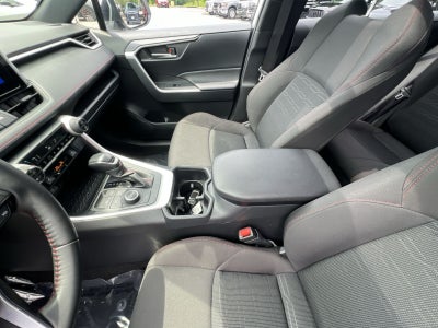 2024 Toyota RAV4 Prime SE