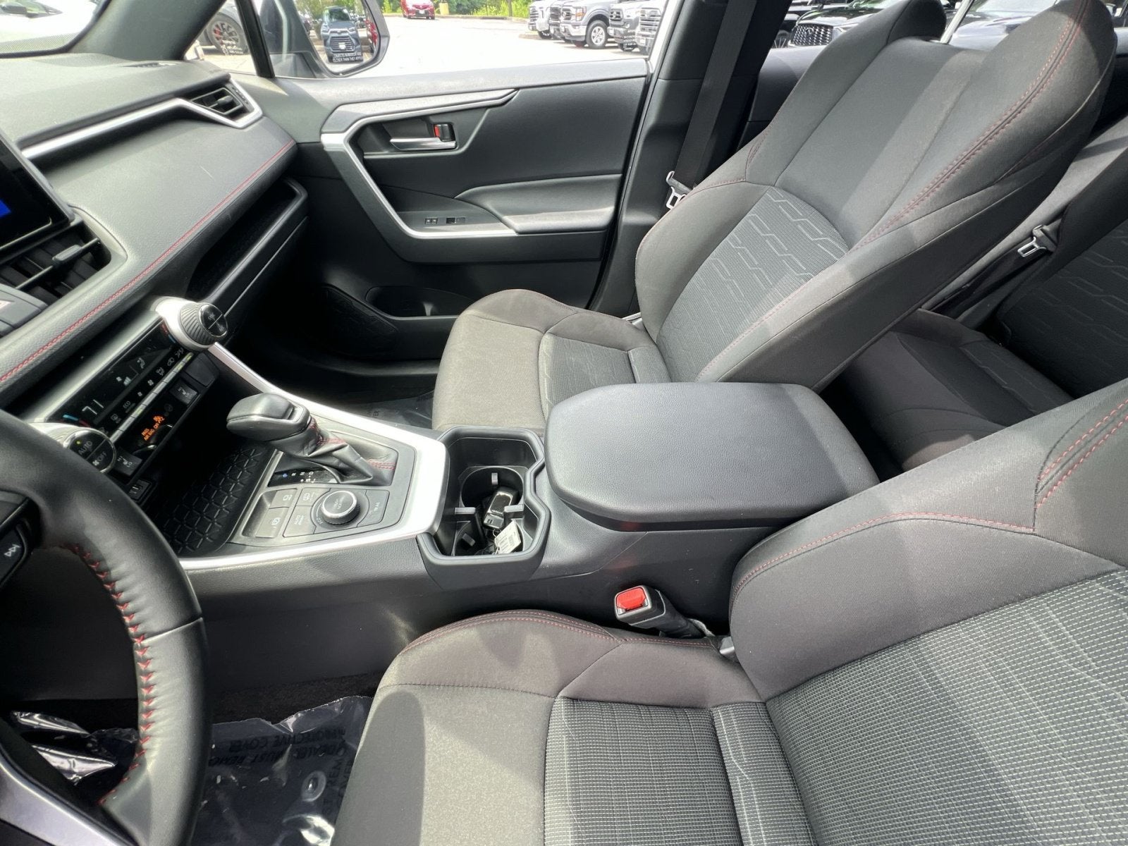 2024 Toyota RAV4 Prime SE