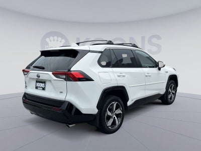 2024 Toyota RAV4 Prime SE