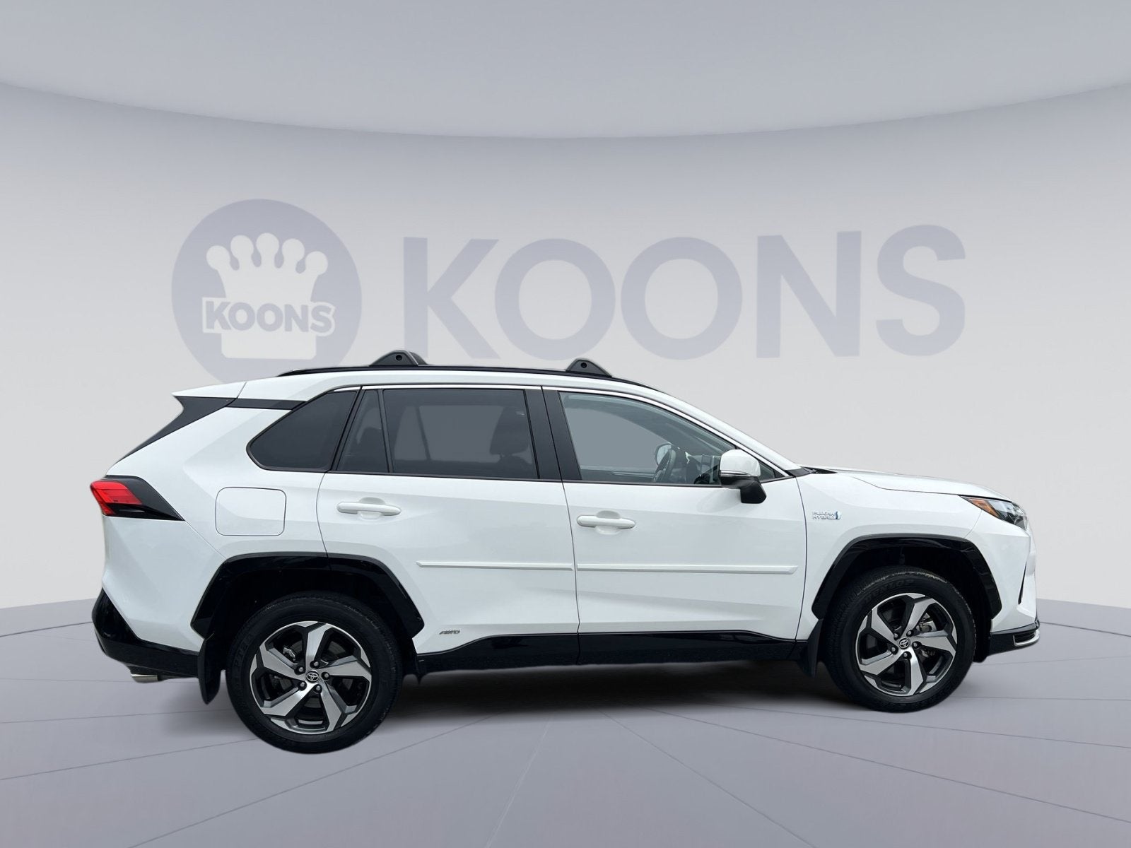 2024 Toyota RAV4 Prime SE