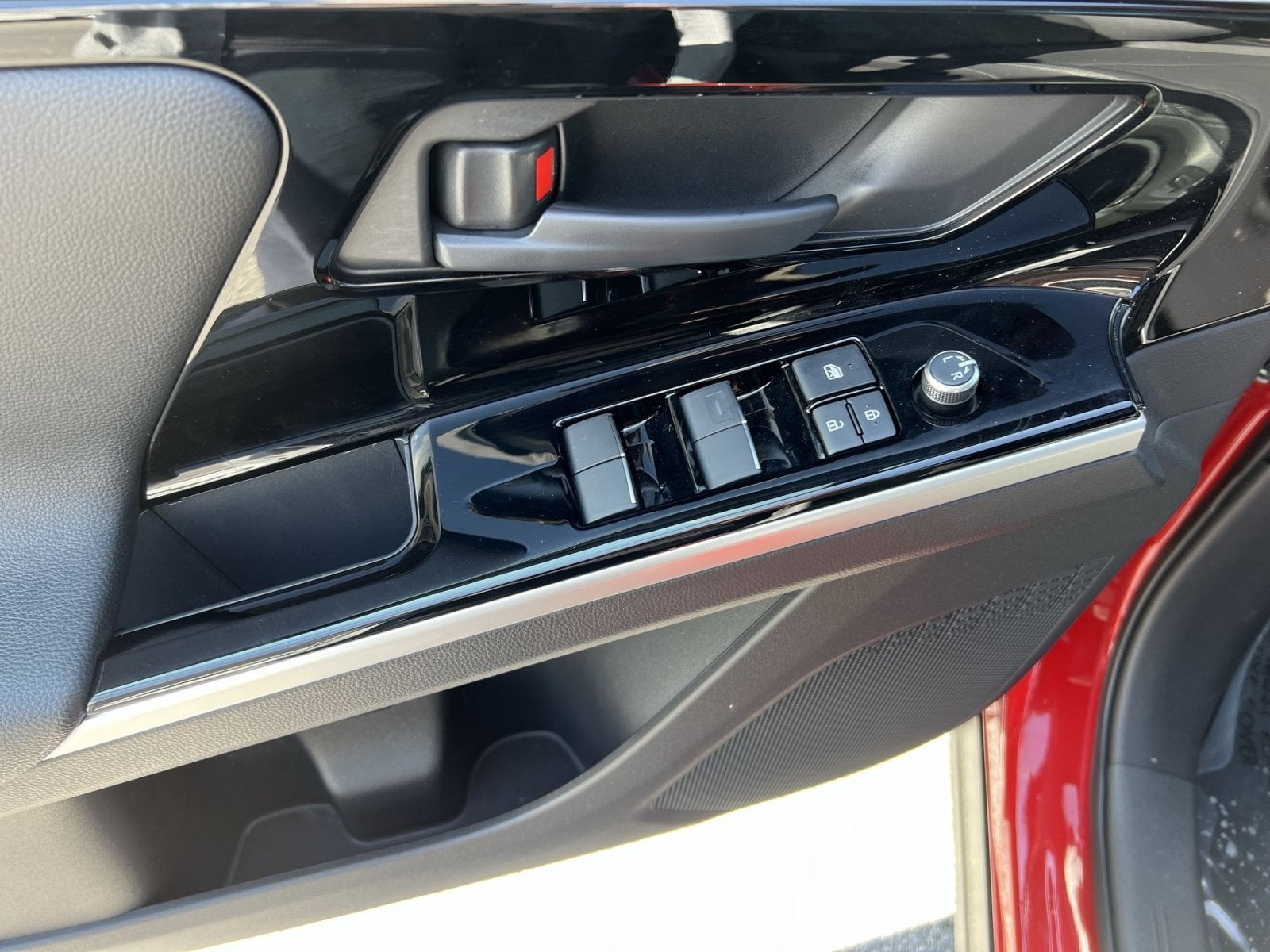 2024 Toyota bZ4X Limited