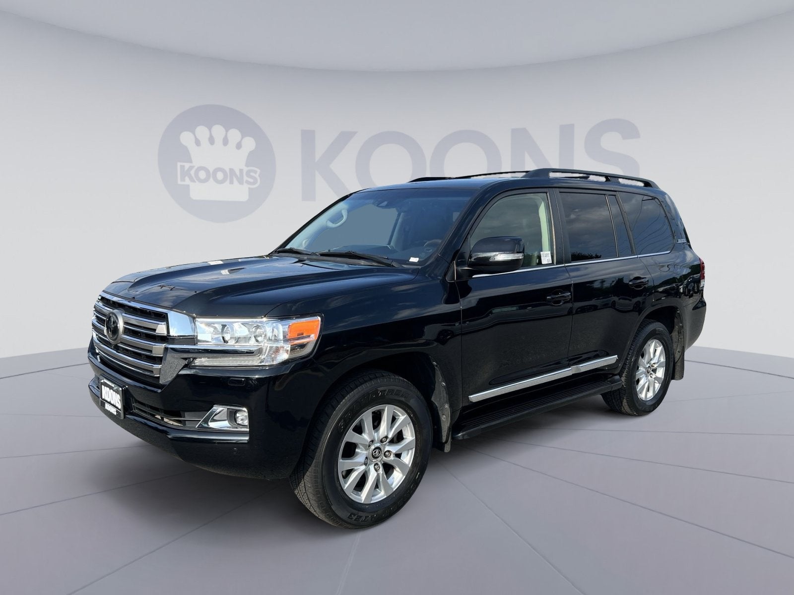 2020 Toyota Land Cruiser Base