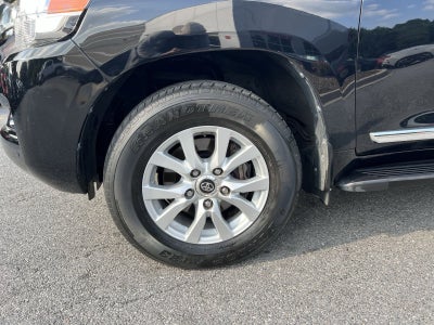 2020 Toyota Land Cruiser Base