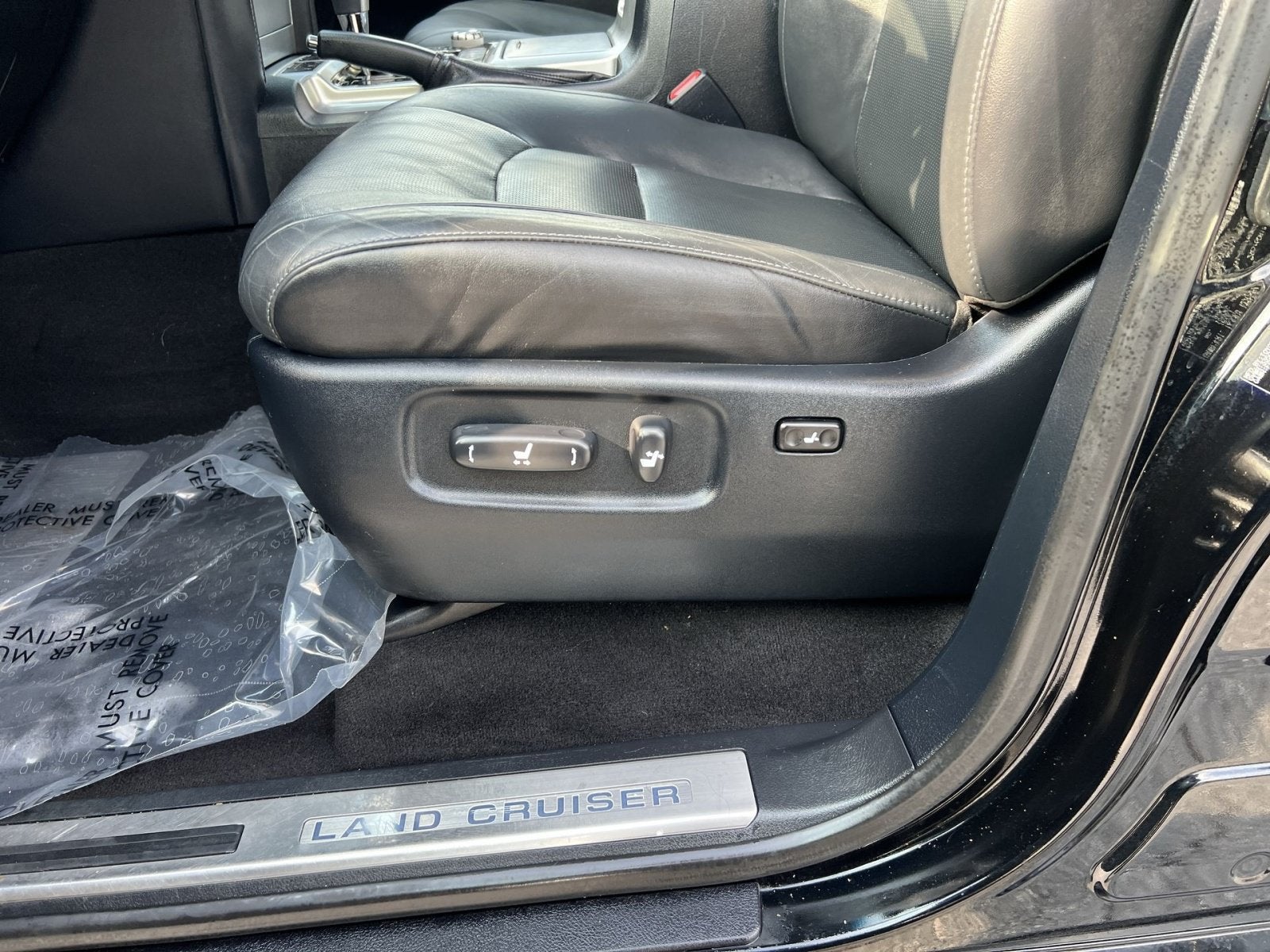 2020 Toyota Land Cruiser Base