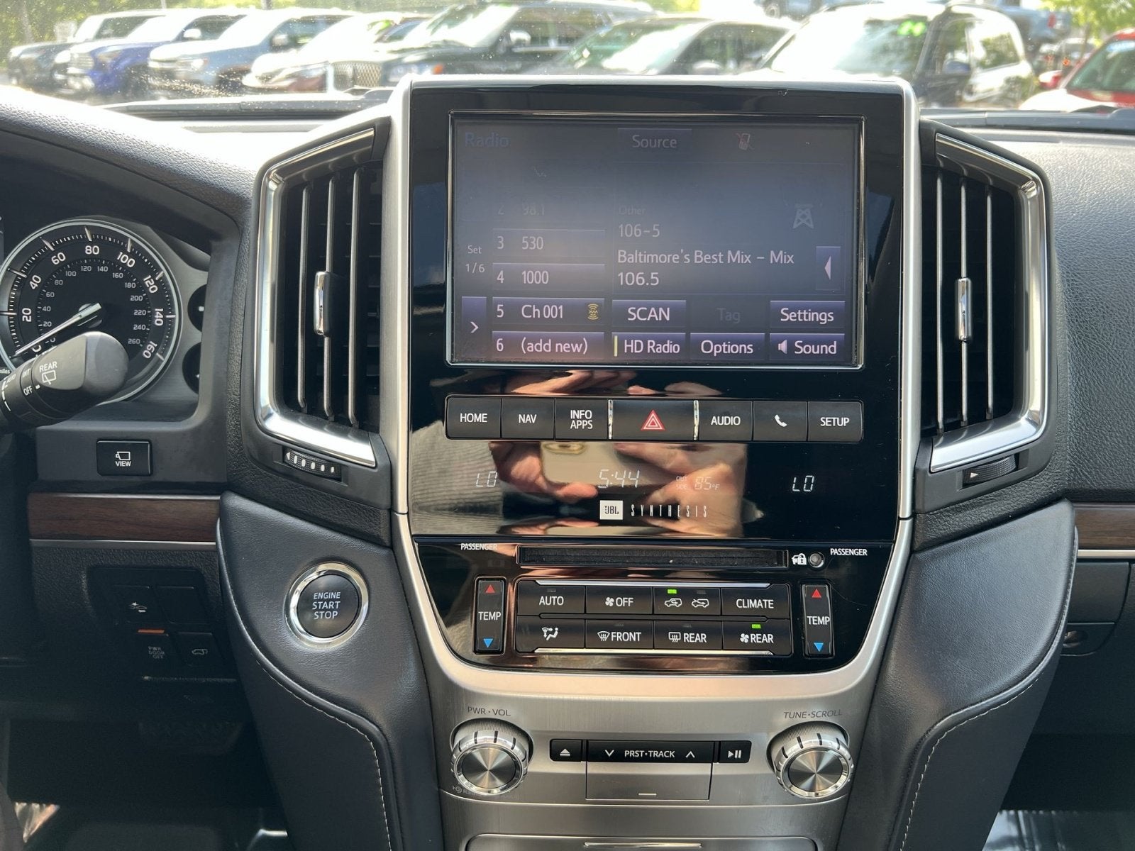 2020 Toyota Land Cruiser Base