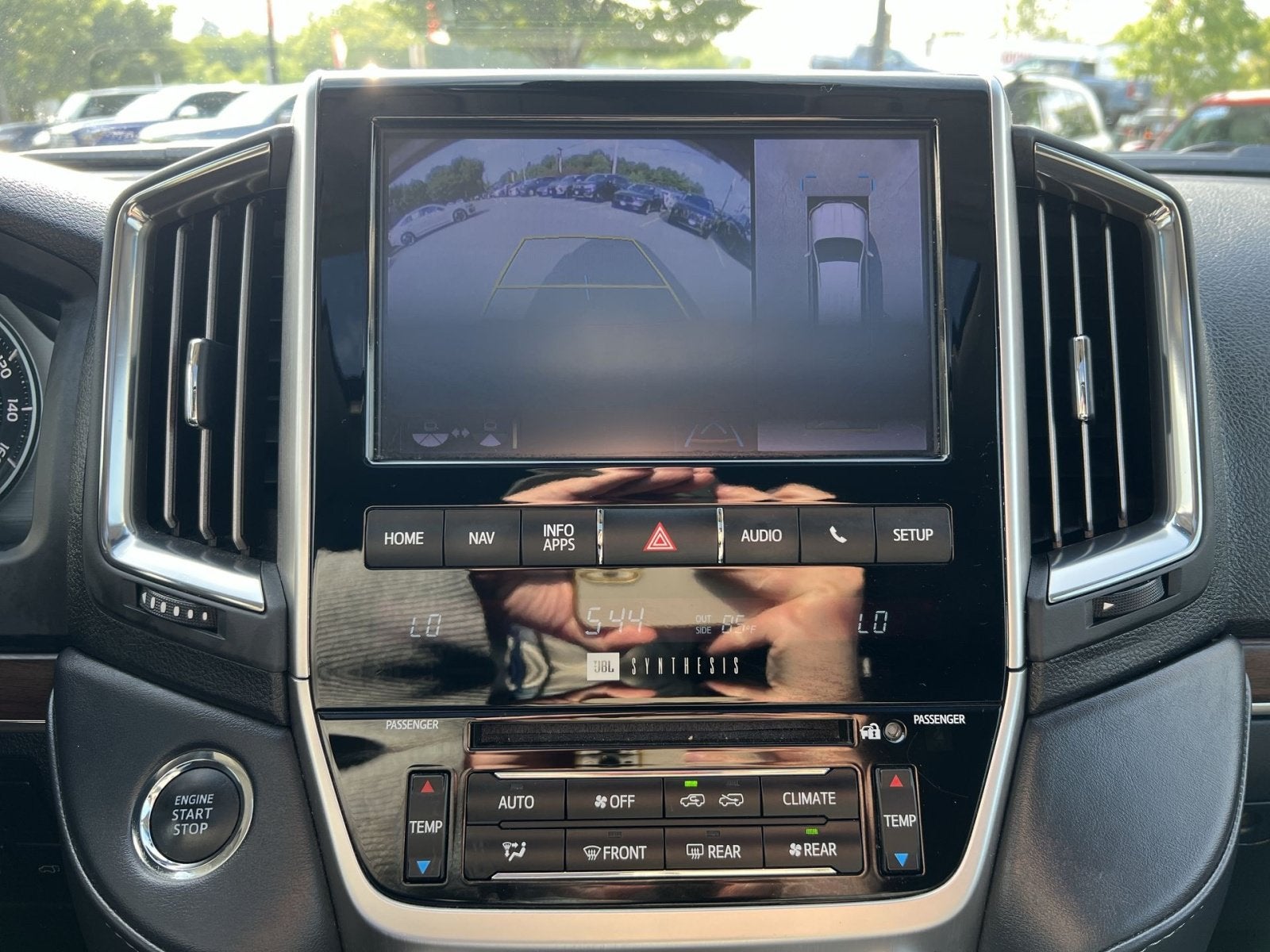 2020 Toyota Land Cruiser Base