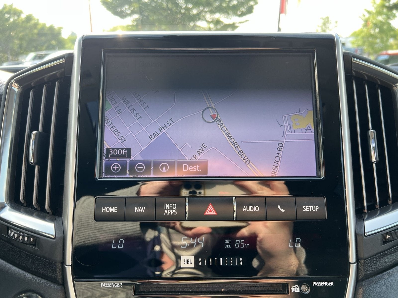 2020 Toyota Land Cruiser Base