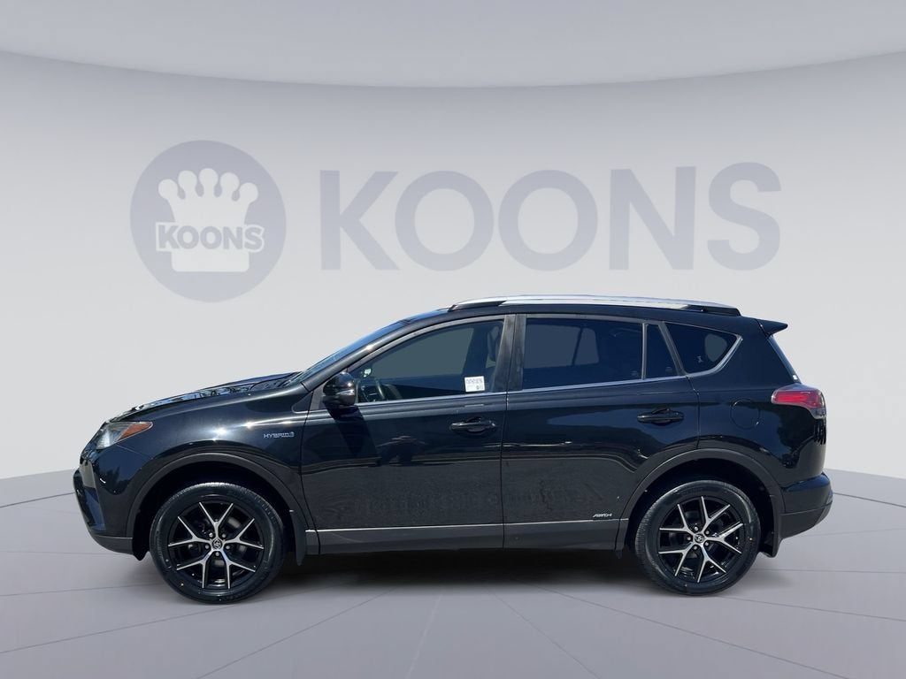 2017 Toyota RAV4 Hybrid SE