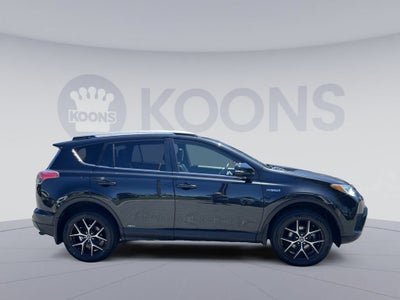 2017 Toyota RAV4 Hybrid SE