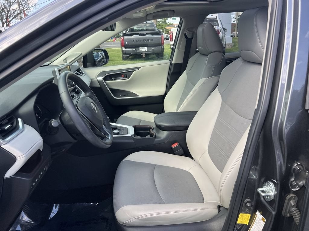 2020 Toyota RAV4 Limited