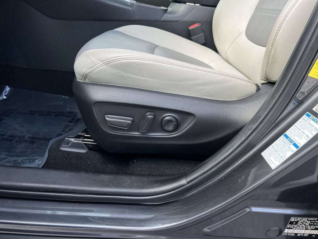2020 Toyota RAV4 Limited