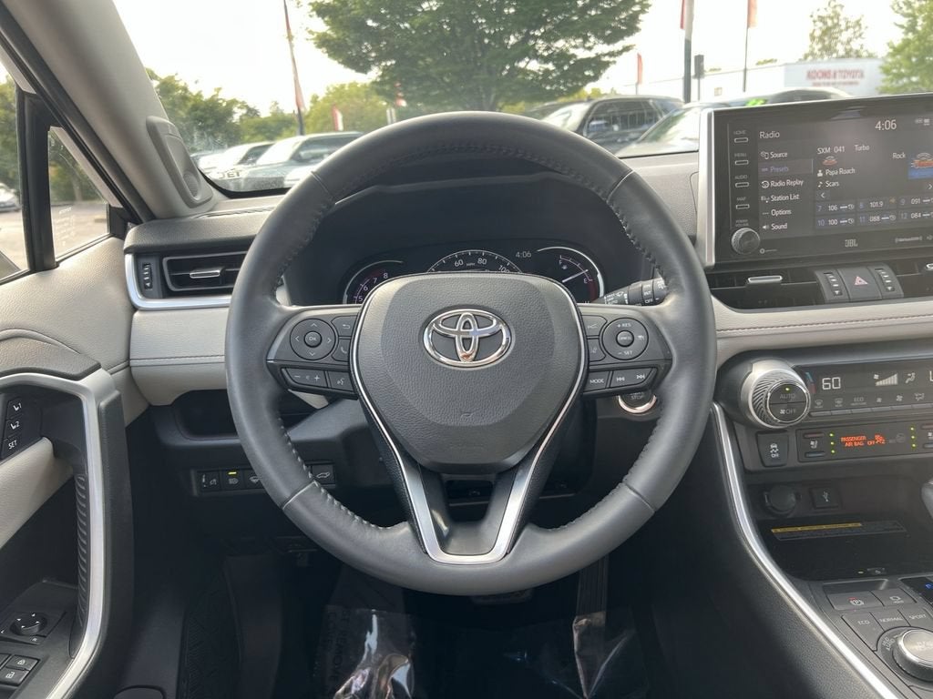 2020 Toyota RAV4 Limited