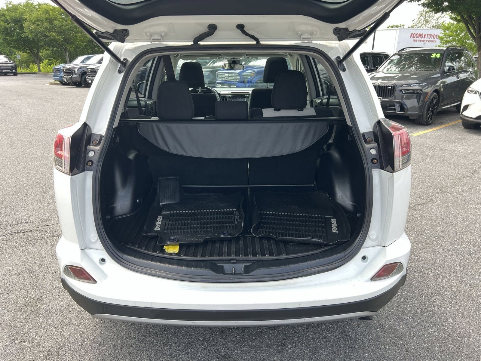 2018 Toyota RAV4 XLE