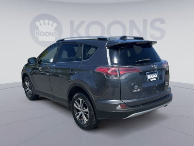 2017 Toyota RAV4 XLE