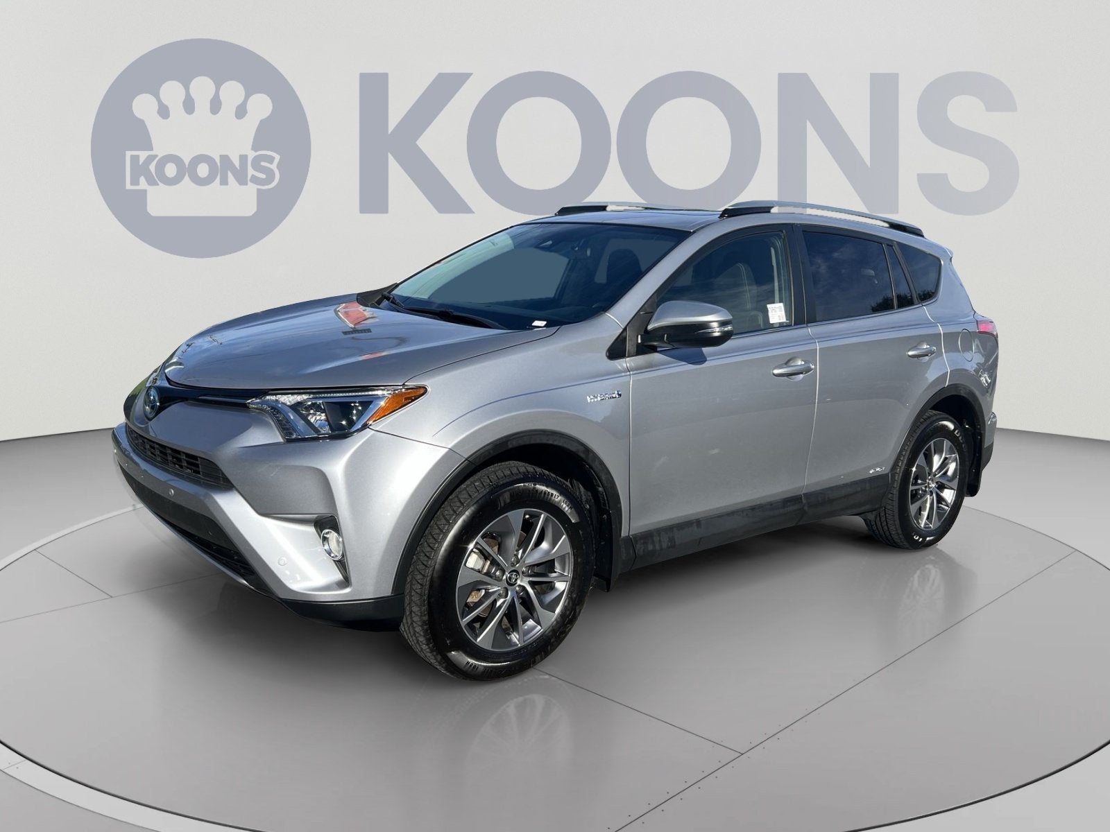 2017 Toyota RAV4 Hybrid XLE