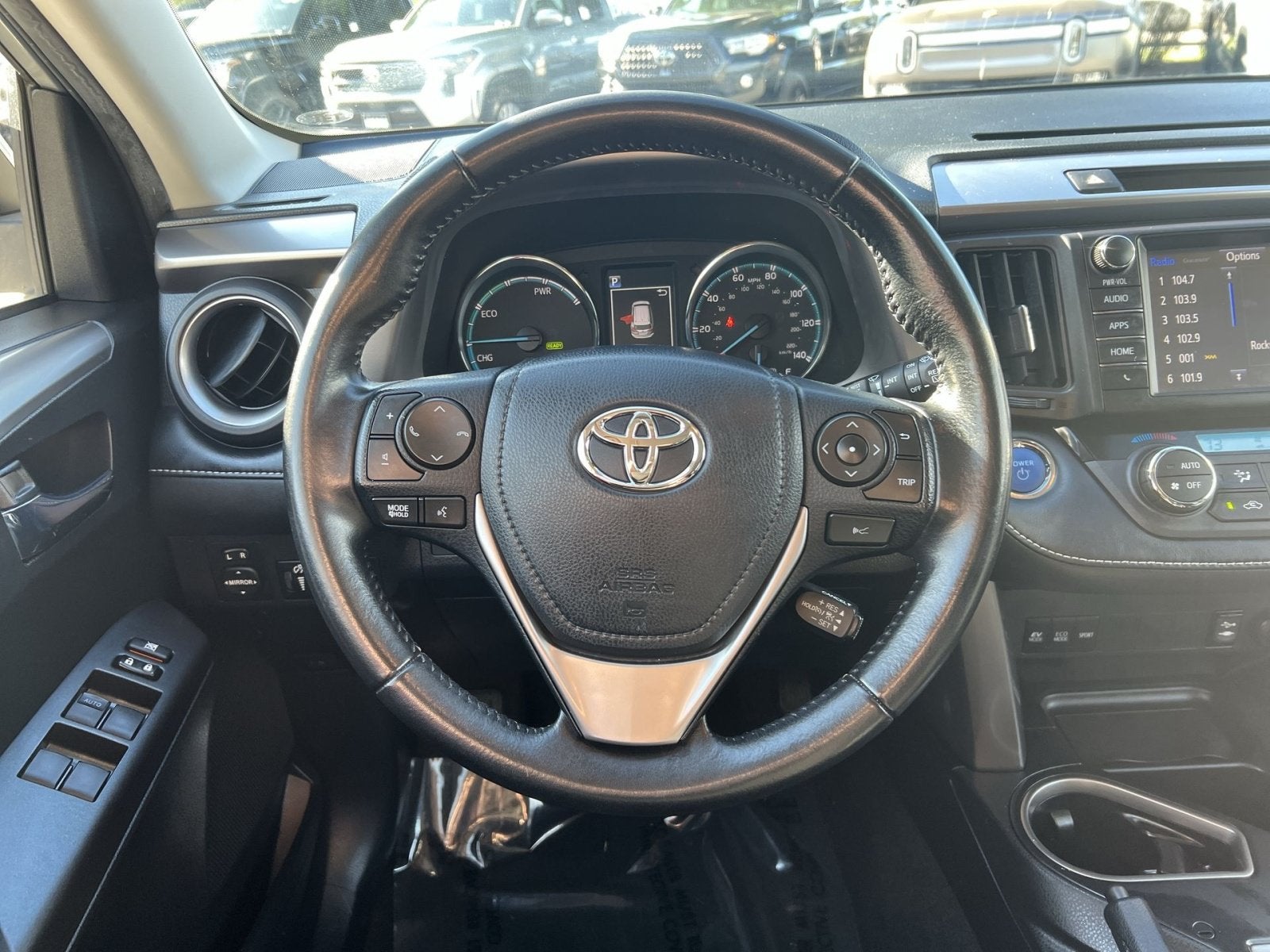 2017 Toyota RAV4 Hybrid XLE