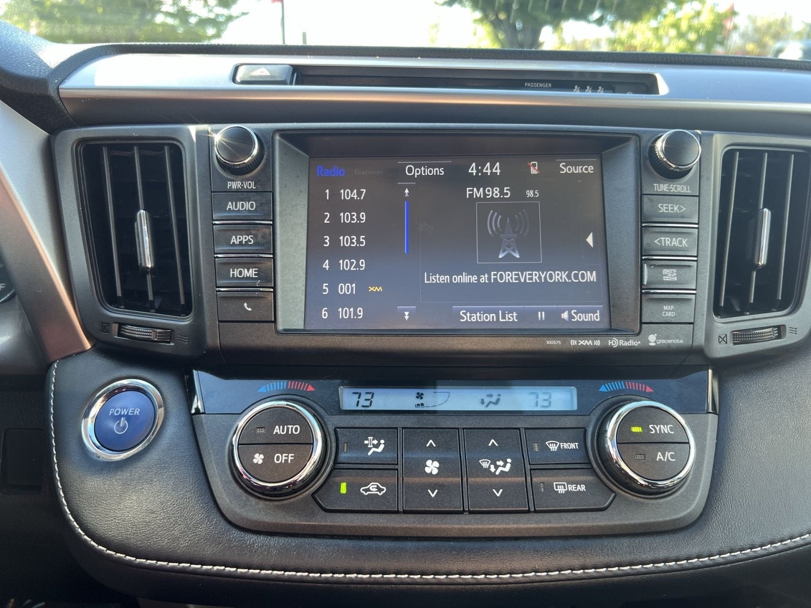 2017 Toyota RAV4 Hybrid XLE
