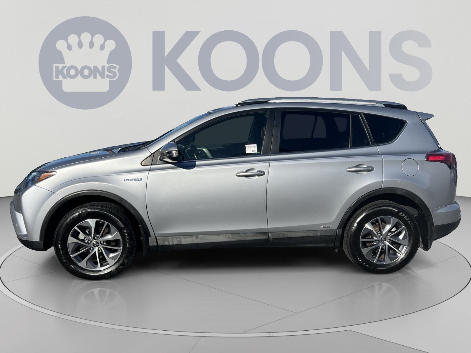 2017 Toyota RAV4 Hybrid XLE