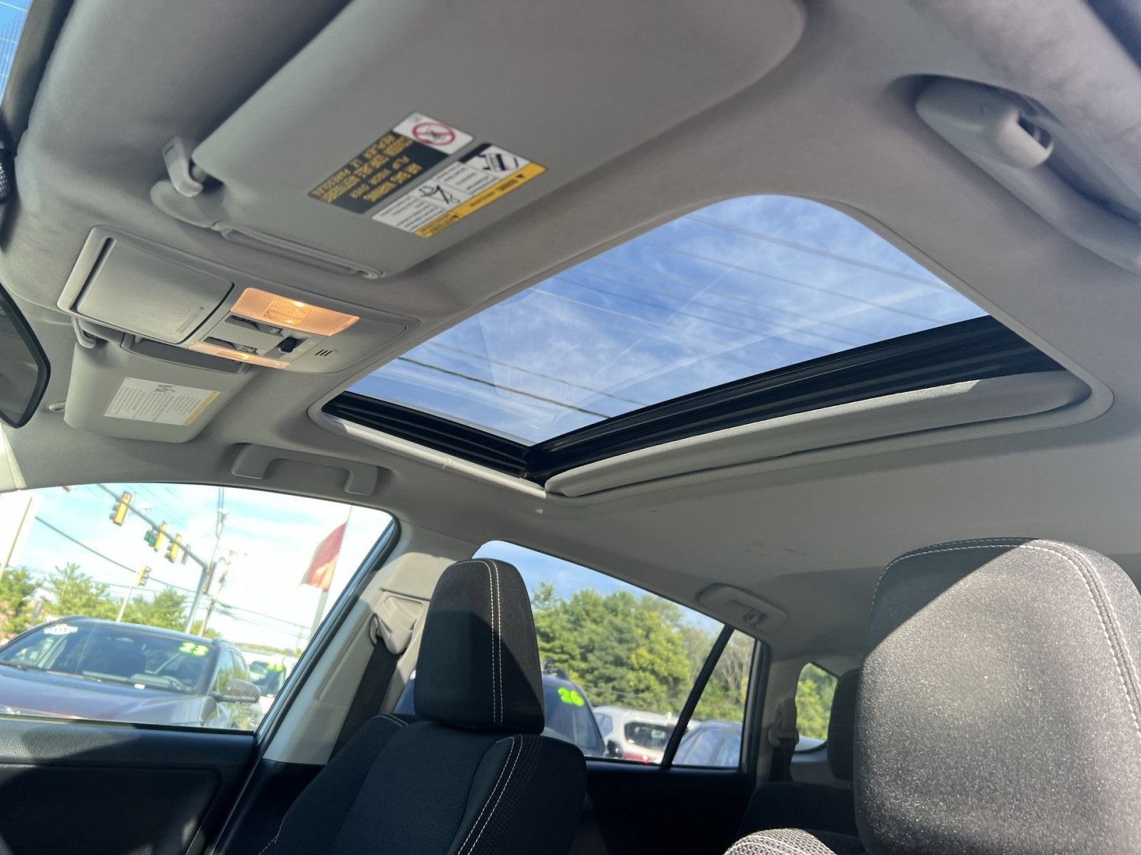 2017 Toyota RAV4 Hybrid XLE
