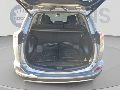 2017 Toyota RAV4 Hybrid XLE