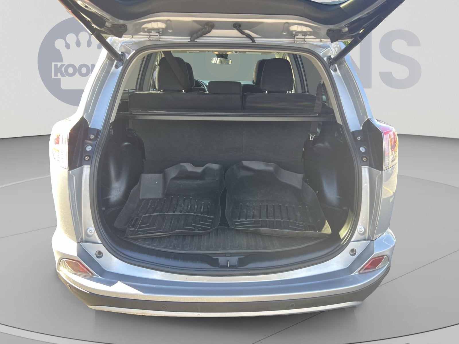2017 Toyota RAV4 Hybrid XLE