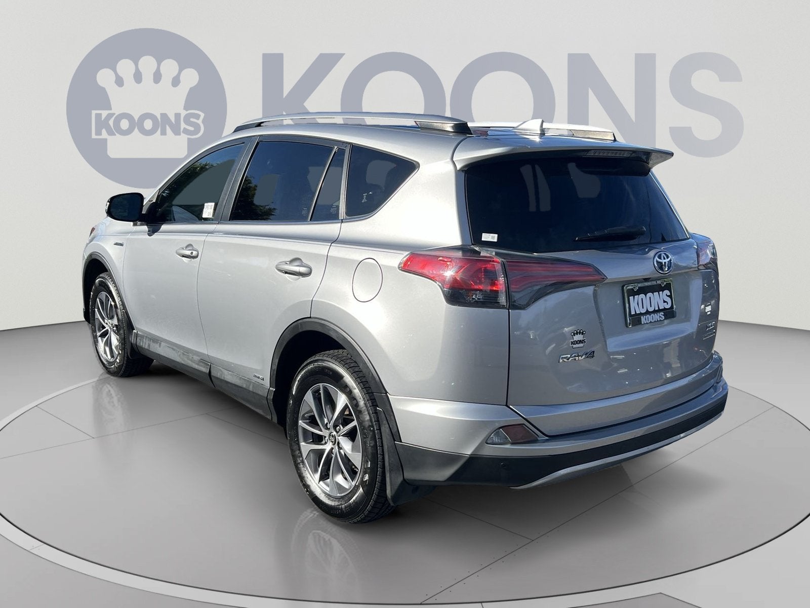 2017 Toyota RAV4 Hybrid XLE
