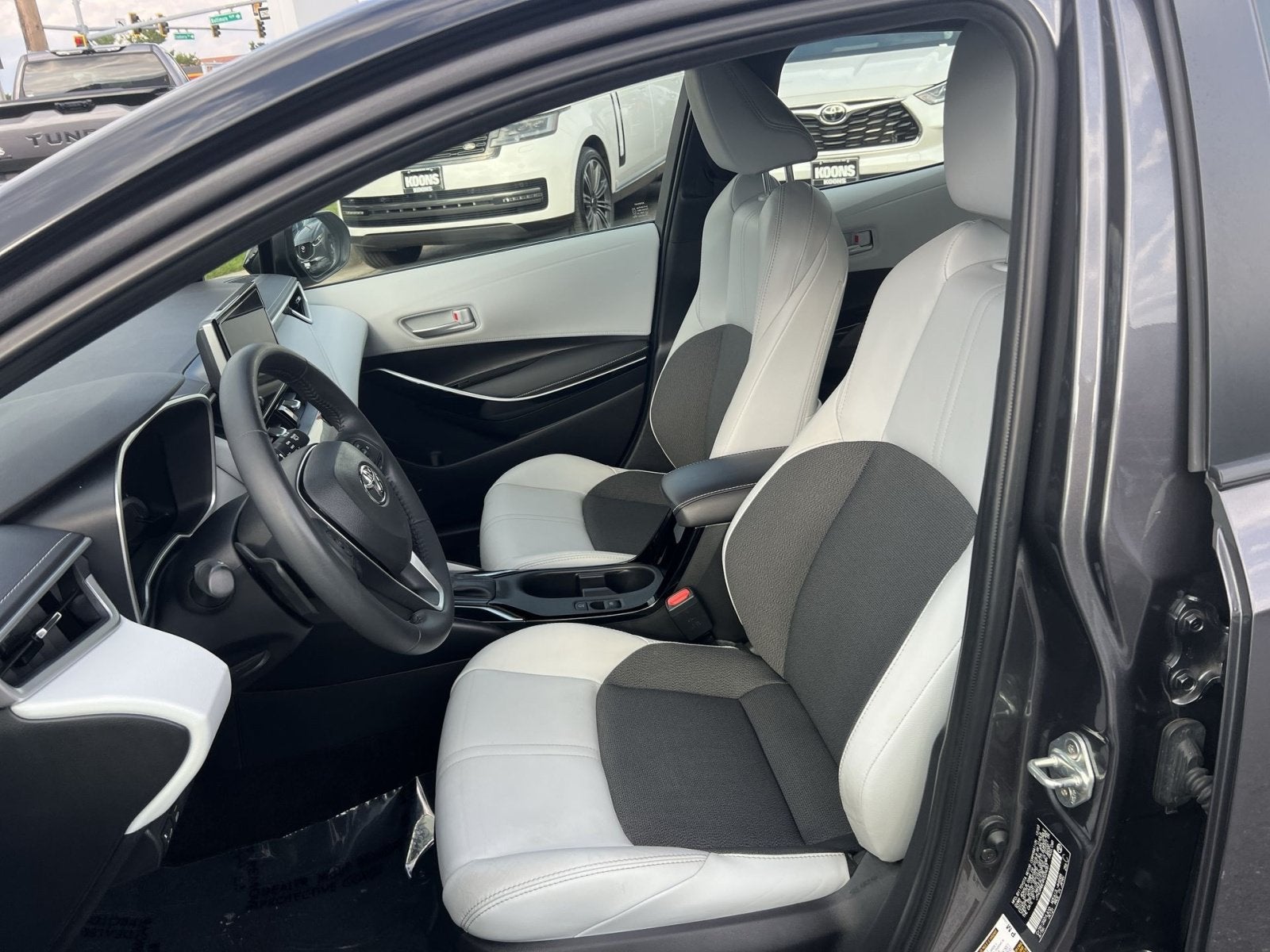 2024 Toyota Corolla Hatchback XSE