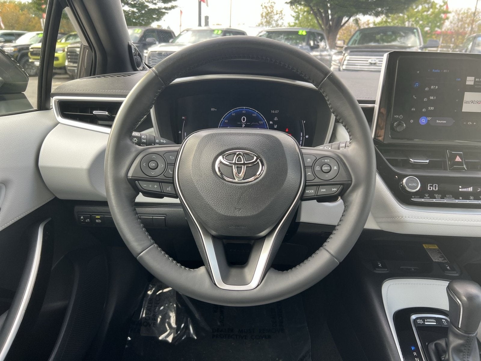 2024 Toyota Corolla Hatchback XSE
