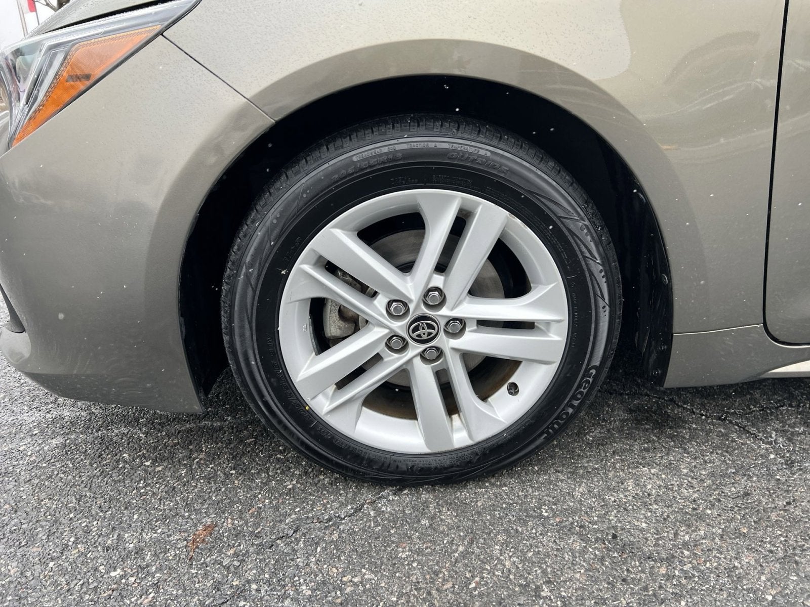 2020 Toyota Corolla Hatchback SE