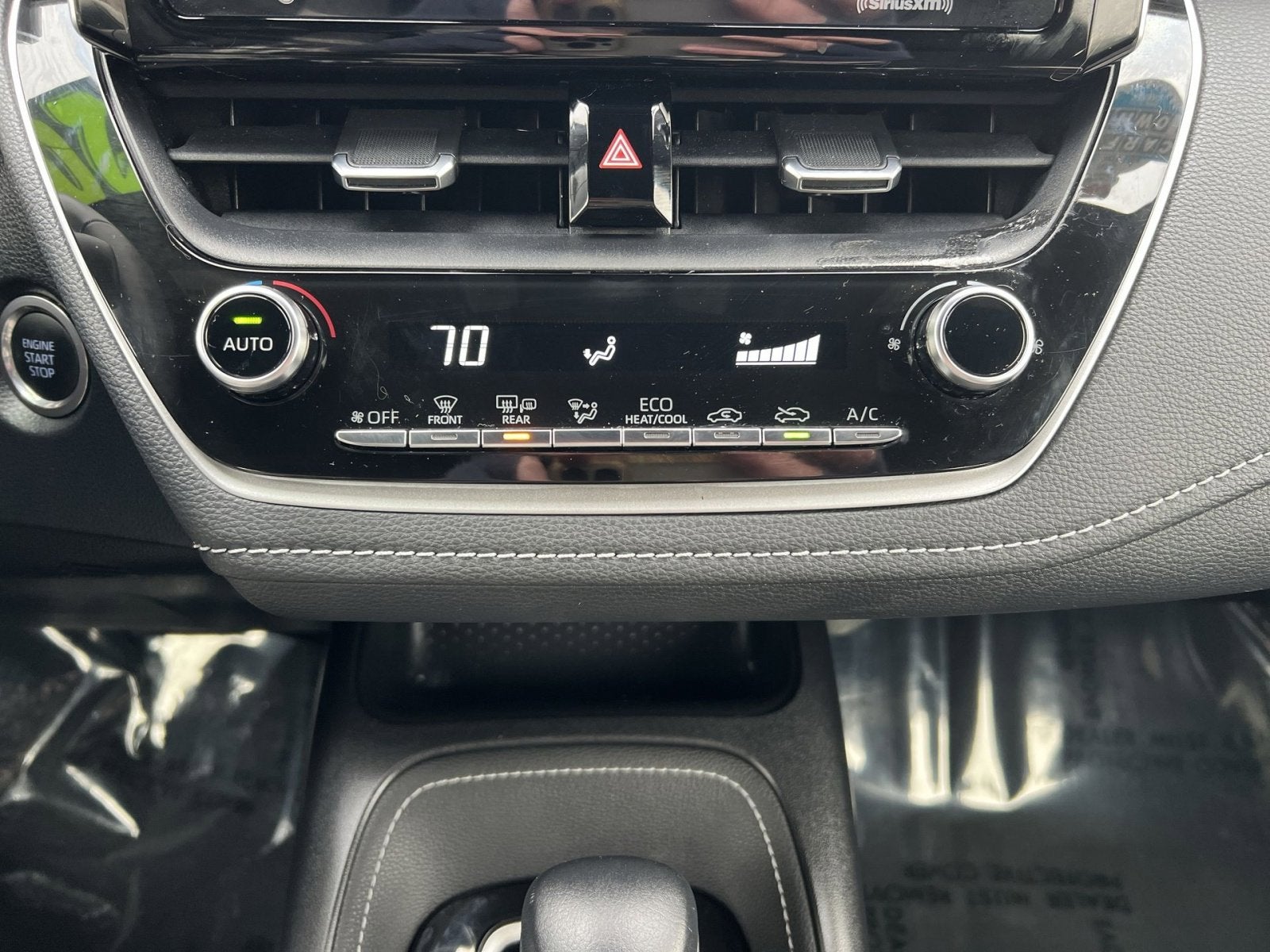 2020 Toyota Corolla Hatchback SE