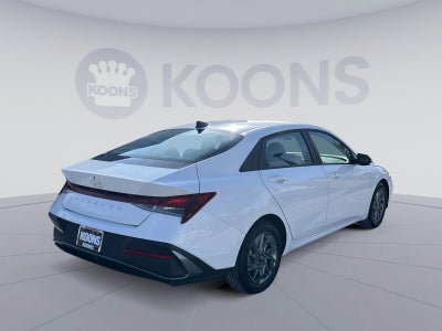2024 Hyundai Elantra SEL