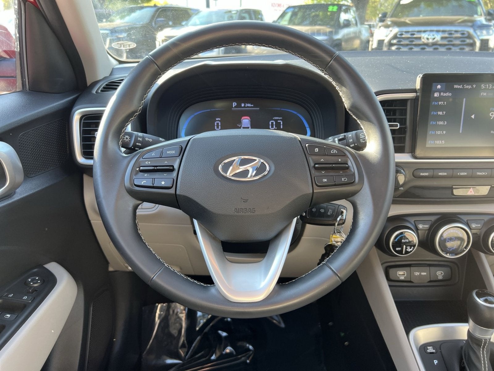 2023 Hyundai Venue SEL