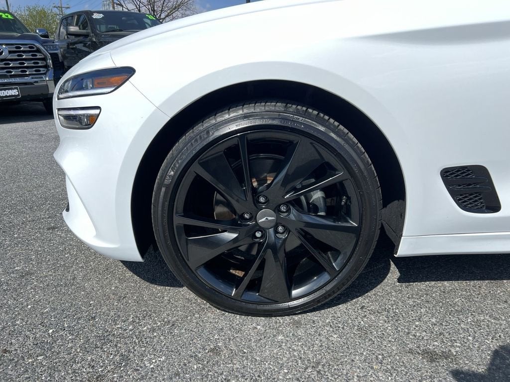 2023 Genesis G70 2.0T